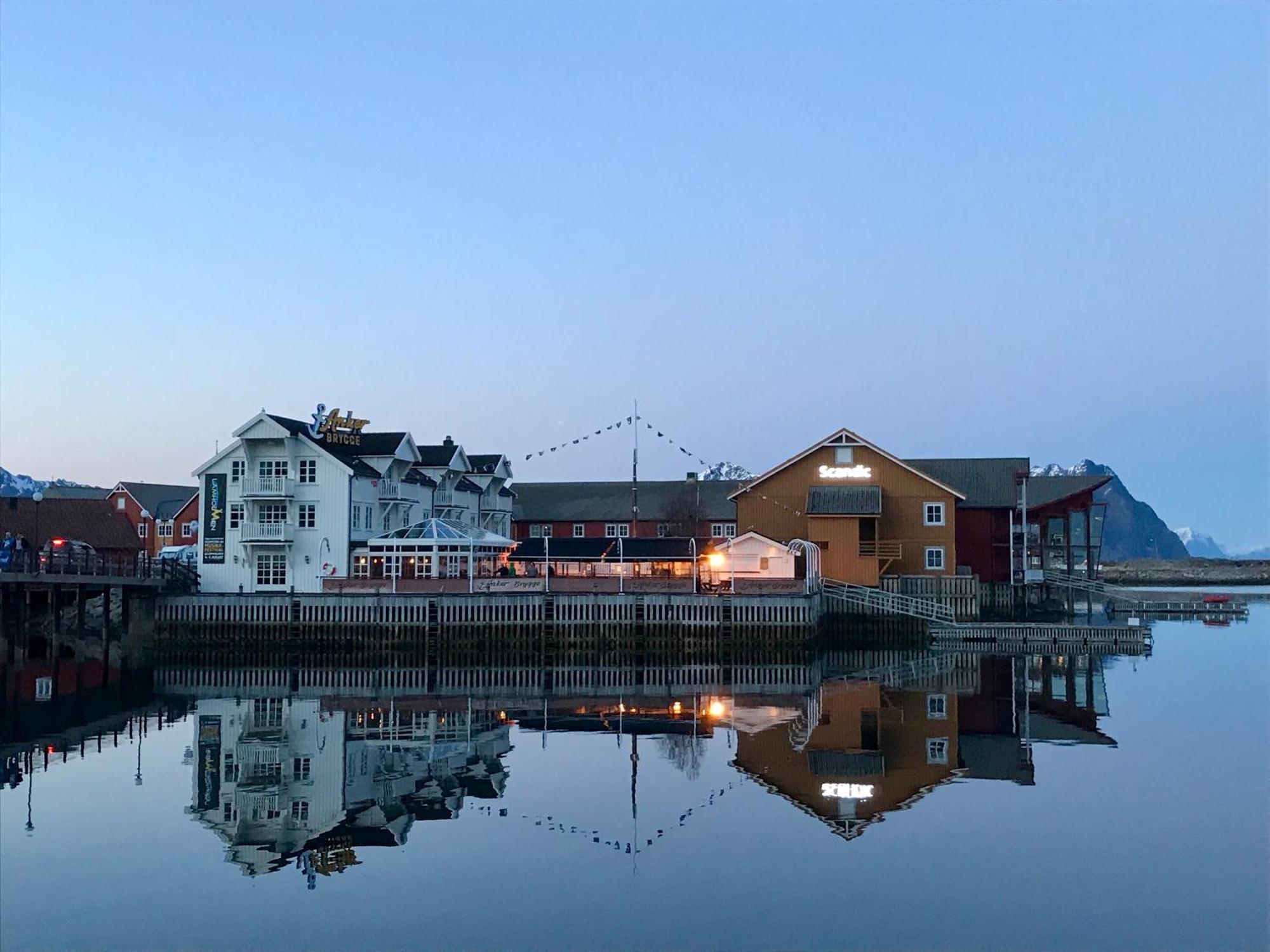 Anker Brygge Hotel Сволвер Екстериор снимка View of the village