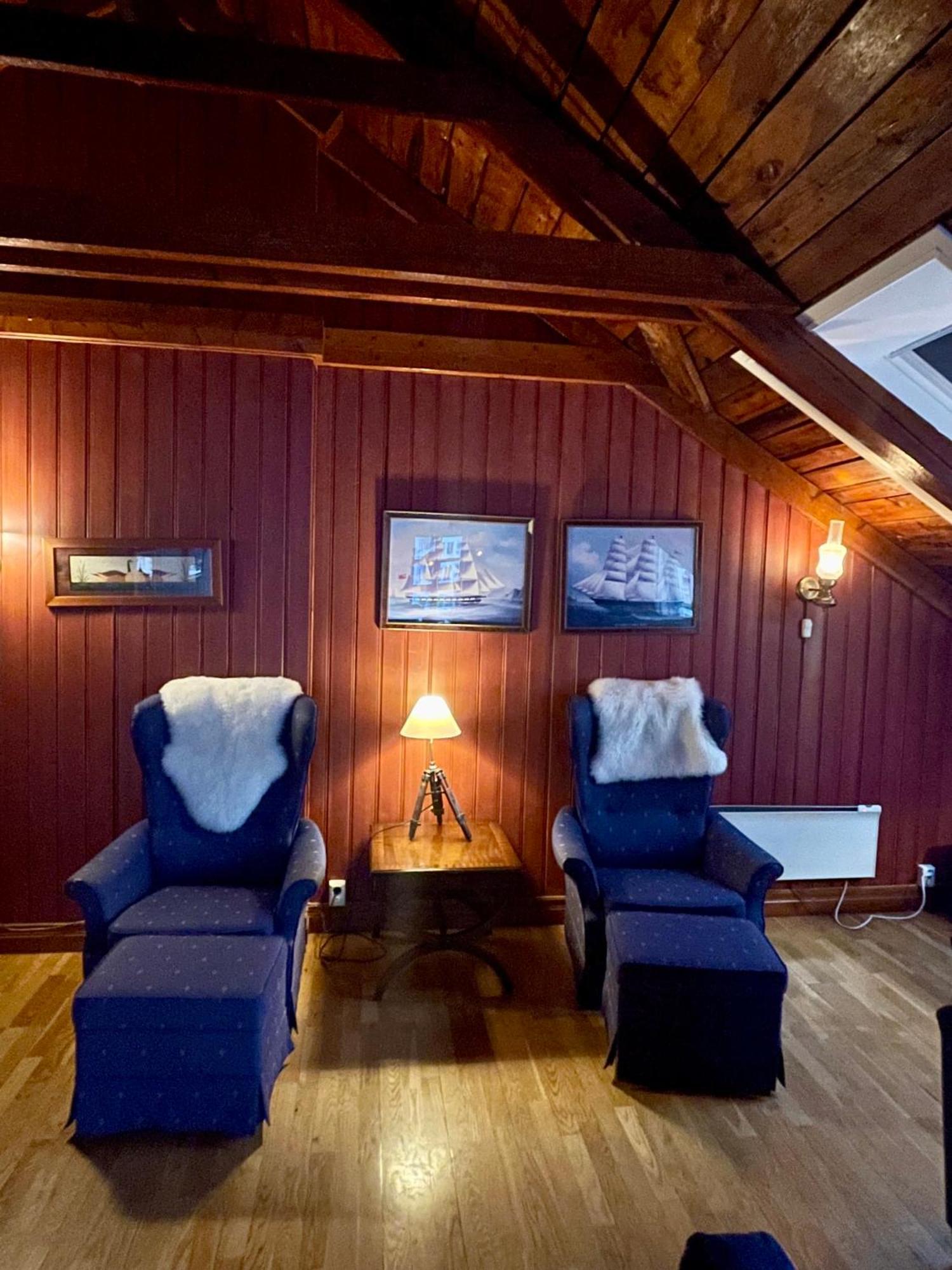 Anker Brygge Hotel Сволвер Екстериор снимка The interior of the house